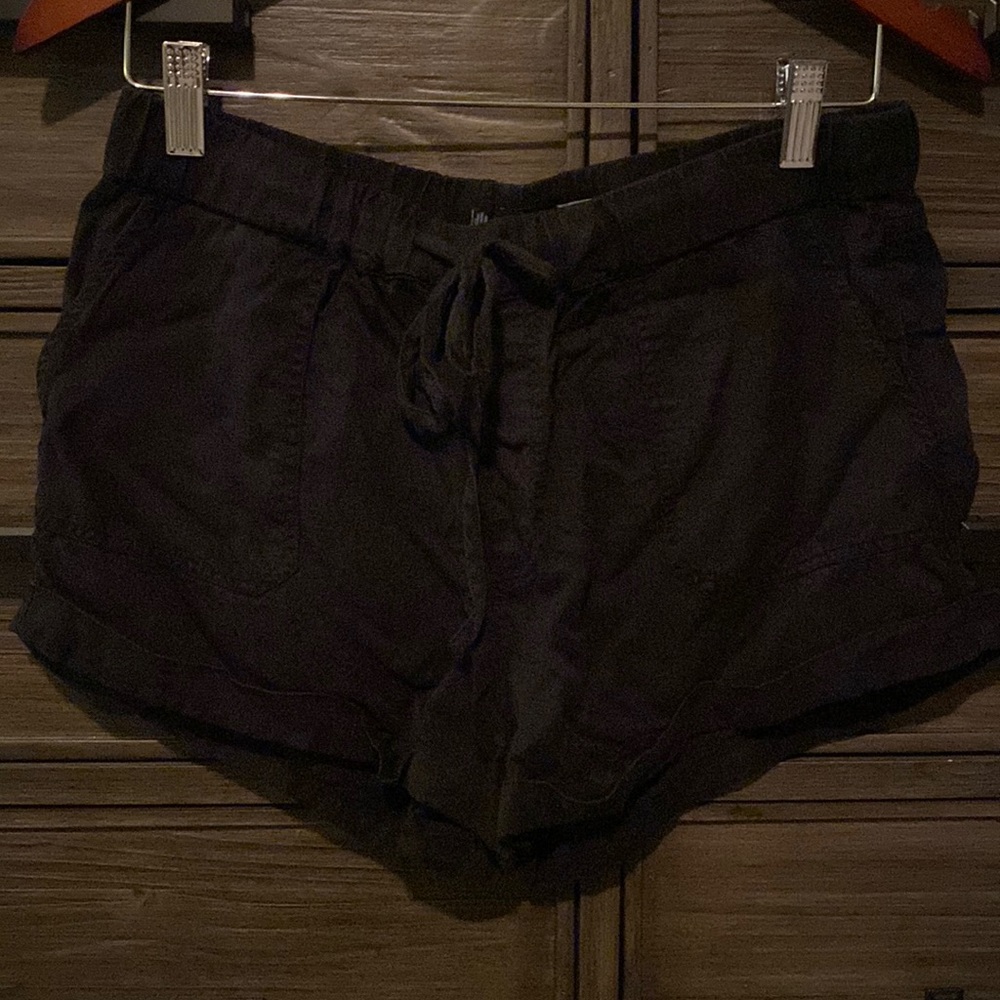 Volcom lightweight black fabric shorts. worn once